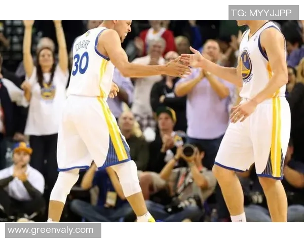 上海篮球队耐力对比深度分析揭示球队未来发展潜力与挑战