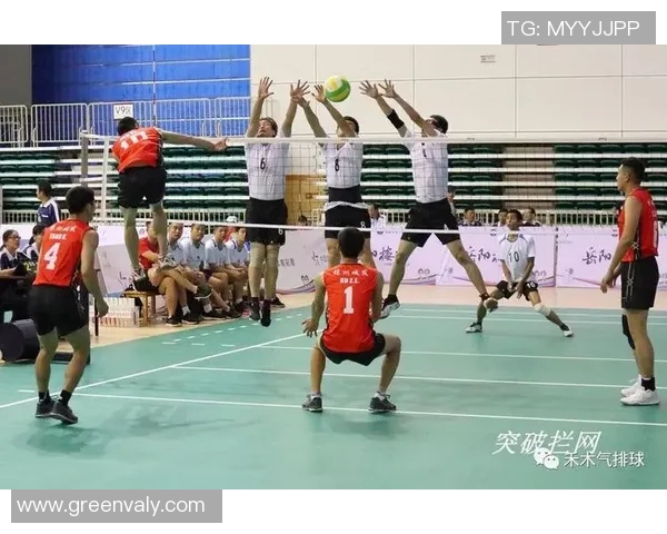 武汉排球队区域防守策略解析与深度剖析排球战术的核心要素 武汉排球队区域防守策略解析与深度剖析排球战术的核心要素